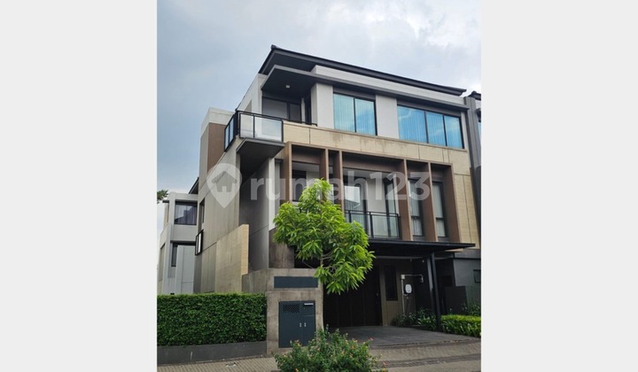 Luxurious Fully Furnished Zora House - Kiyomi Cluster BSD, South Tangerang