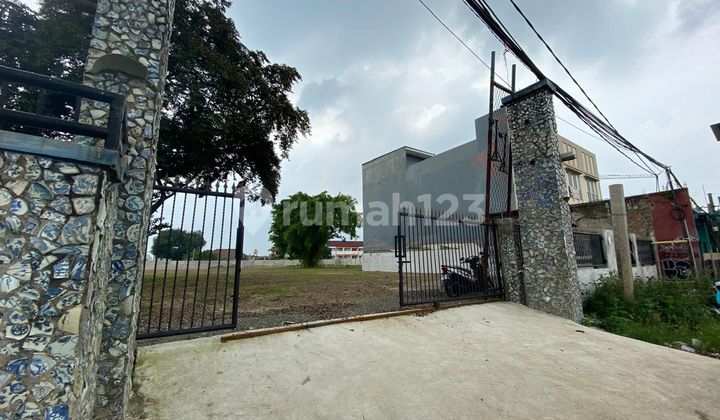 For Rent: Large Land on Serpong Main Road, Suitable for Sports Grounds For Rent: Large Land on Serpong Main Road, Suitable for Sports Grounds