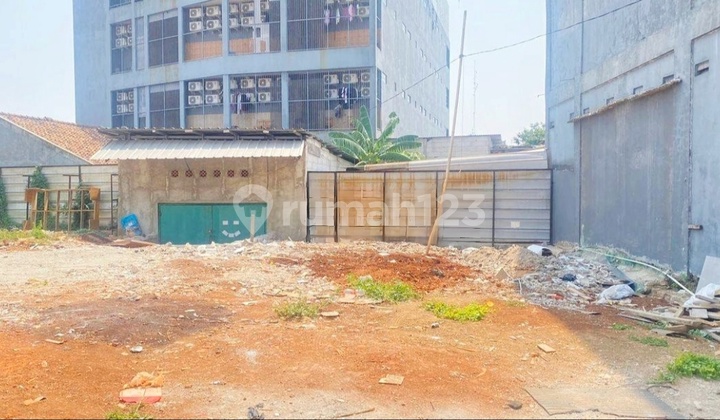 Affordable Commercial Lot Ideal for Boarding Houses, Dorms, Garages, Workshops, Padel Gading Serpong, Tangerang Affordable Commercial Lot Ideal for Boarding Houses, Dorms, Garages, Workshops, Padel Gading Serpong, Tangerang