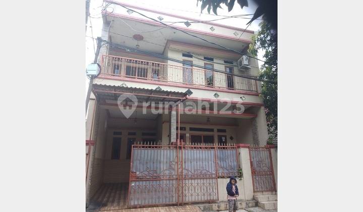 Rumah Bagus 2 Lantai di Komplek Pinang Griya Permai, Tangerang