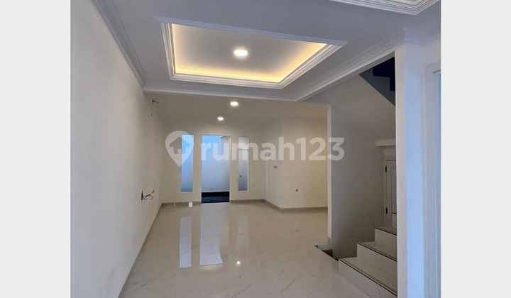 Dijual Cepat Rumah American Classic di Sunter Graha Pratama Jakarta Utara