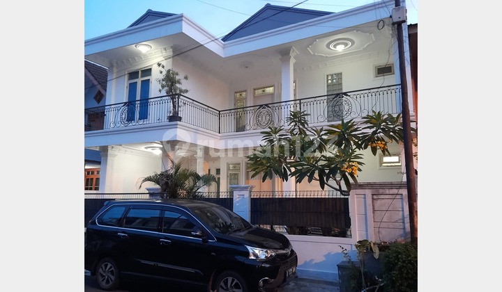 2-Storey Strategic House in Griya Loka Bsd South Tangerang