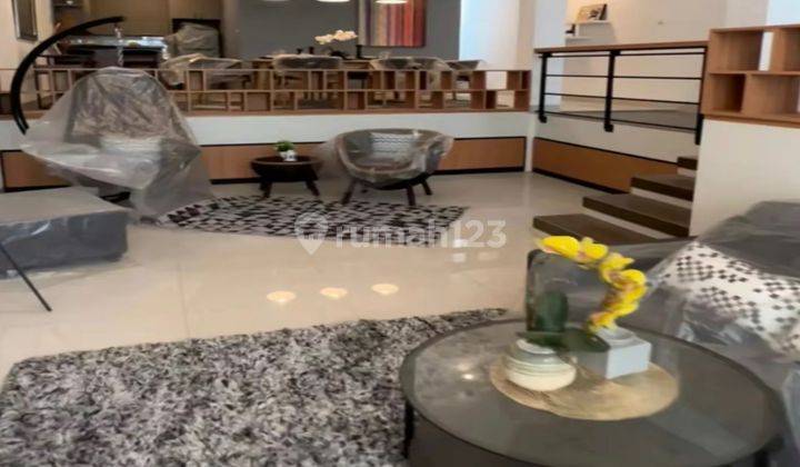 Rumah Cantik Kembar Mas Full Furnished Jarang Ada 2