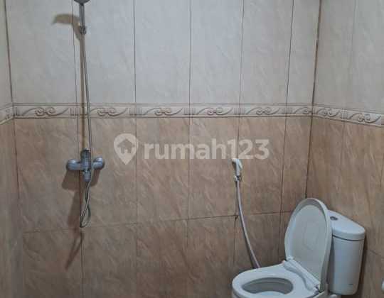 For RentTwo Story House 2