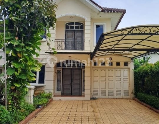 For RentTwo Story House For RentTwo Story House