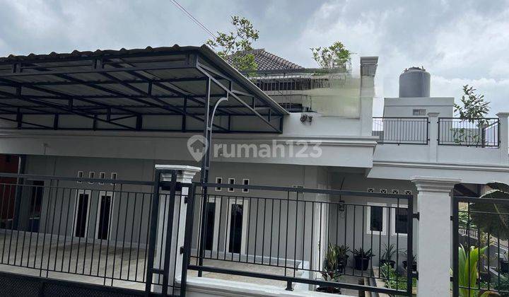 Rumah 2 Lantai Bagus Strategis 1