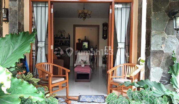 Rumah 2 Lantai Bagus Shm  2