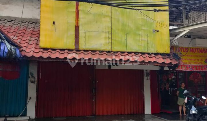 Strategic Mulyosari East Surabaya Main Road Shop House for Rent