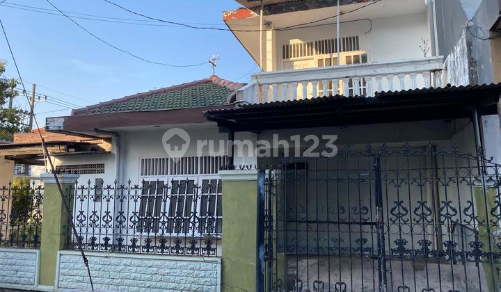 A two-story house in Mulyosari suitable for rental or boarding purposes. 2