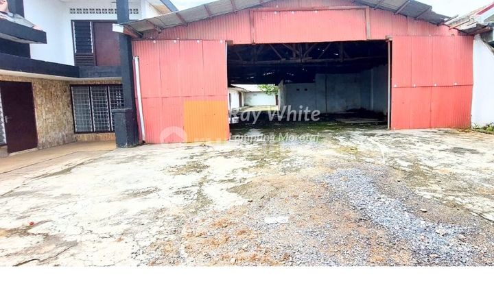 Disewakan Rumah dan Gudang