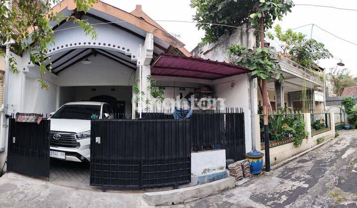 RUMAH JL. SEGARAN KAWASAN DEKAT EXIT TOL 1