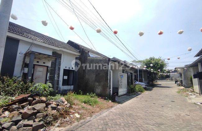 Dijual via lelang di perumahan villa indah tegal besar jember 2