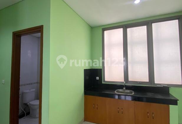 For Sale 3-Story Shop House Ready Strategic Adjacent to Pasteur Toll Exit Bandung