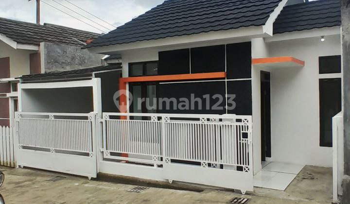 For Sale Minimalist House for Young People Near Cileunyi Toll Road Bandung