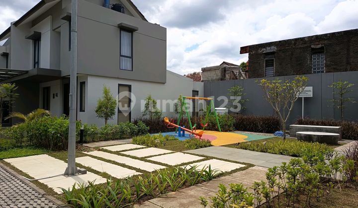 New House Alam Asri Village, North Cimahi City Center 2