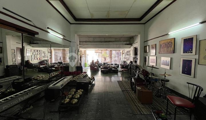 Jual Rumah Heritage Tanah Luas Jalan Supratman Kota Bandung 2