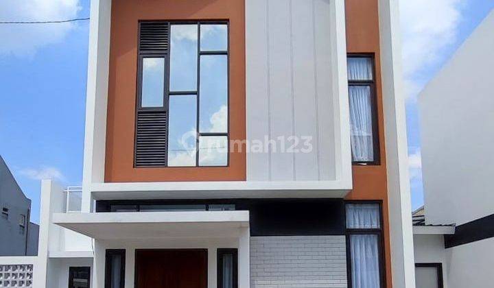 Rumah Baru 2 Lantai Cluster Arcamanik Kota Bandung  1