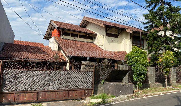 Rumah Asri Tanah Luas Dago Cigadung Asri Kota Bandung Shm 1