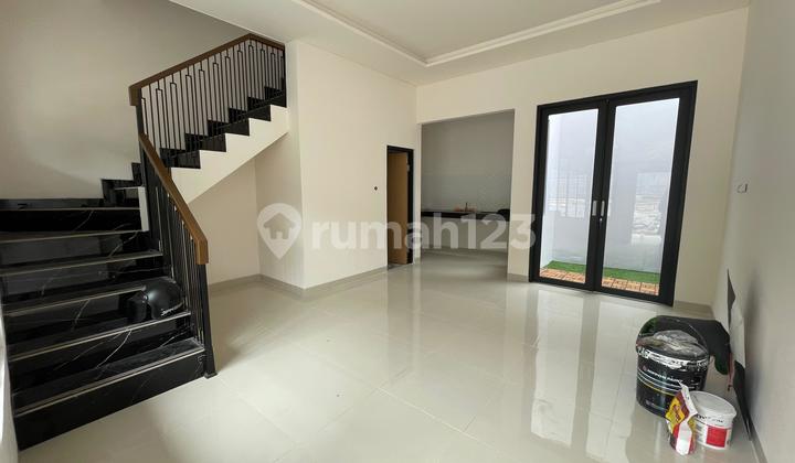 Classic Modern Occupancy-Ready 2-Story House in Jatihandap Mandalajati 2