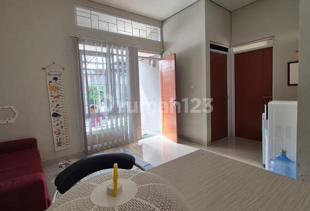 For Sale Well-Maintained Second-Hand House in Puteraco Grande Complex, Ujungberung 2