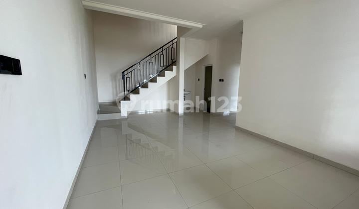 Classic House Ready Stock Main Road North Bandung 2