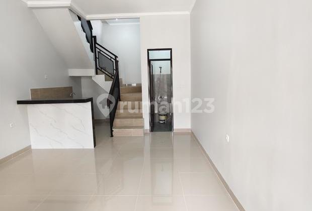 Sell New 2-Story House Latest Near Griya Margahayu Bandung 2