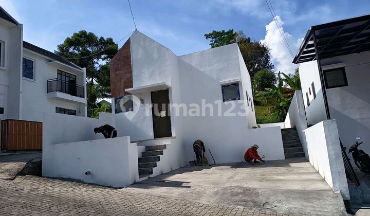 Jual Rumah Baru Tropis Cluster Forest Village Jatihandap Bandung