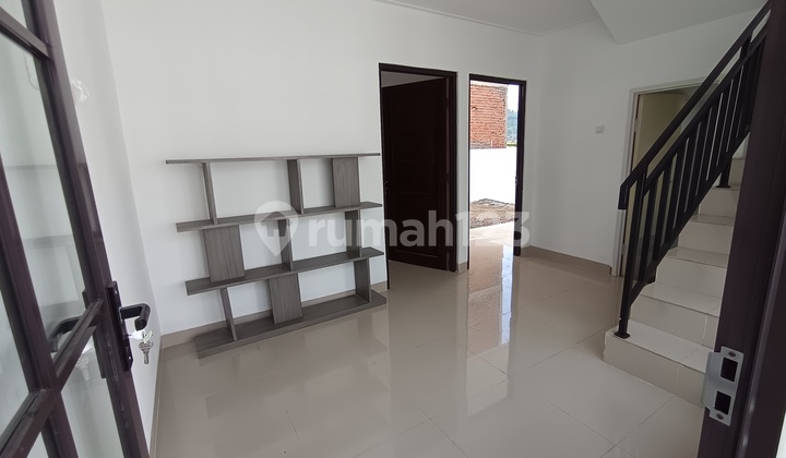 Jual Rumah Villa Tropis Forest Jatihandap Bandung