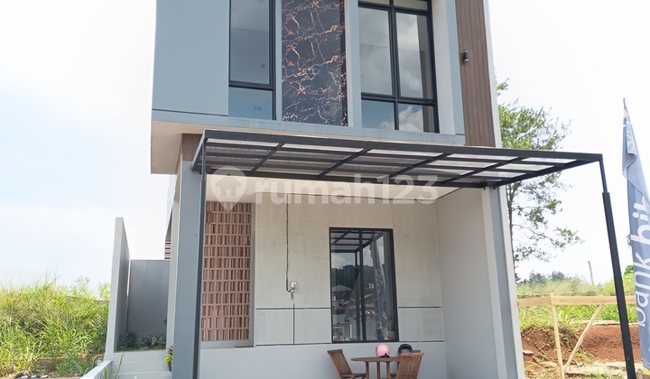 Dijual Rumah Villa Tropis Tahap 3 Pusat Kota Bandung