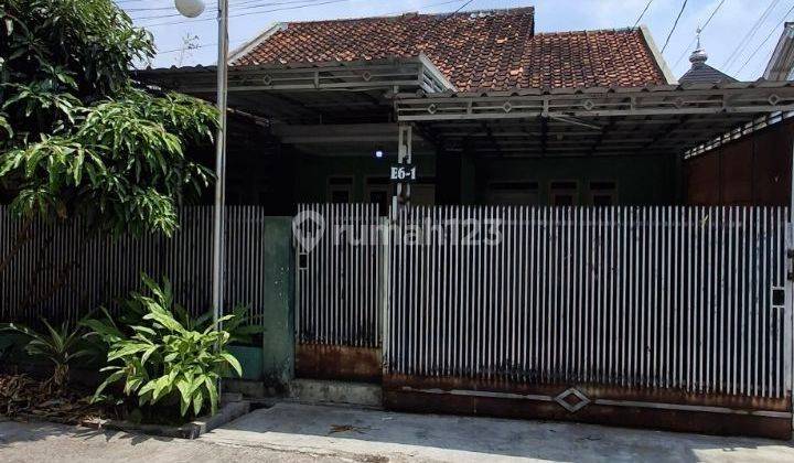 Rumah Puri Cipageran Indah Hook Second Strategis Jalan Lebar 2