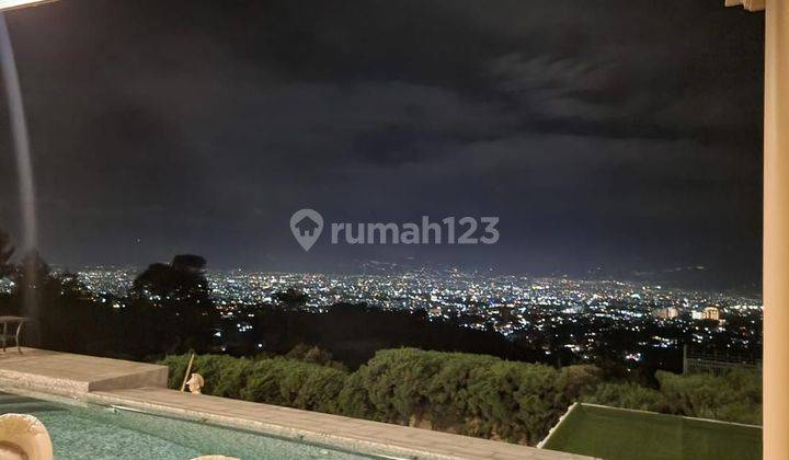 Rumah Villa Mewah Luas View Kota Bandung Ada Kolam Renang Shm 1