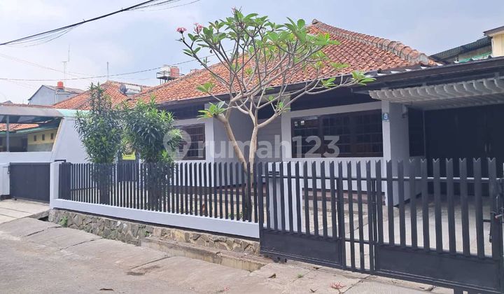 Disewakan Rumah Nyaman Siap Huni Lokasi di Turangga Bandung