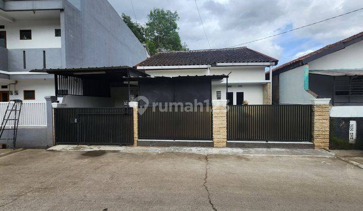 Disewakan Rumah Bagus Nyaman Siap Huni Lokasi di Soreang Bandung 1