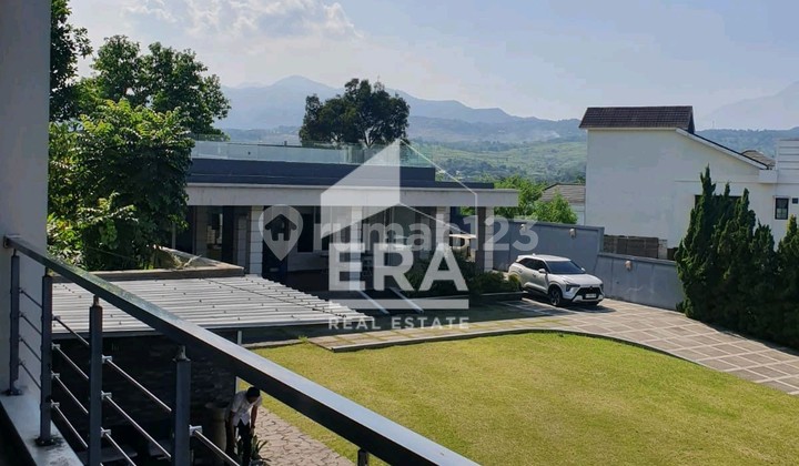 Dijual Rumah Nuansa Villa di Sentul City