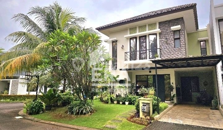 For Sale House in Legenda Wisata Cibubur For Sale House in Legenda Wisata Cibubur