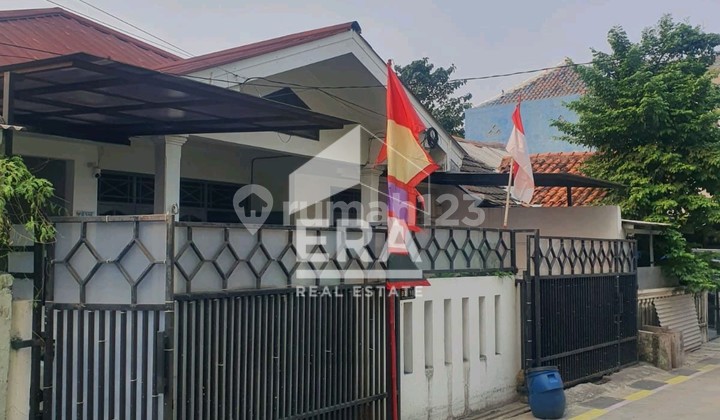 Dijual Rumah di Taman Cikunir Indah 1