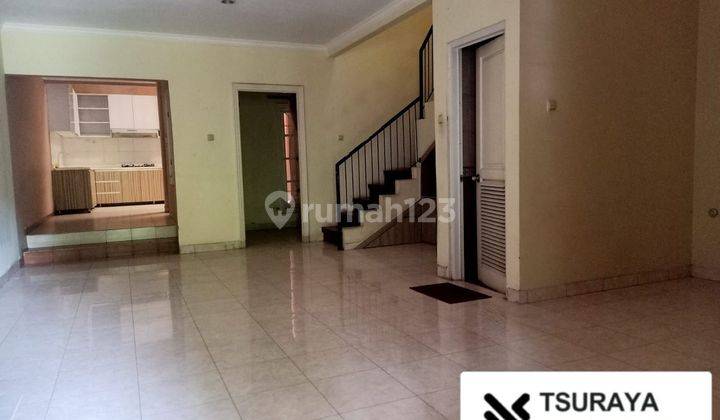 Rumah 2 Lantai Di Raffles Hills Cibubur Dijual  1