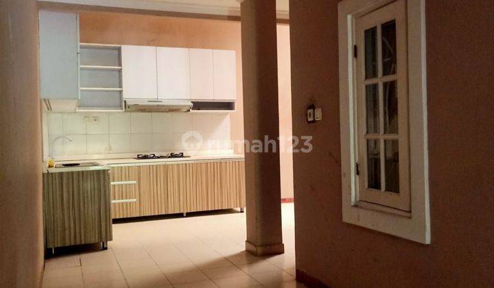 Rumah 2 Lantai Di Raffles Hills Cibubur Dijual  2