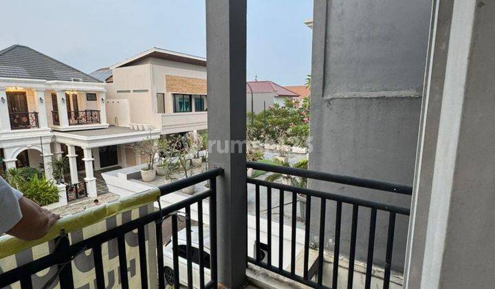 Dijual Rumah Siap Huni di Legenda Wisata Cibubur 1