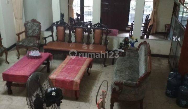 Turun Harga!! Rumah Nyaman 2 Lantai Shm Di Kebayoran Jakarta Selatan 2