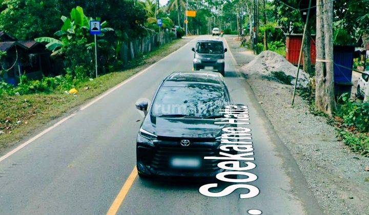 LAHAN HADAP JALAN POROS  1