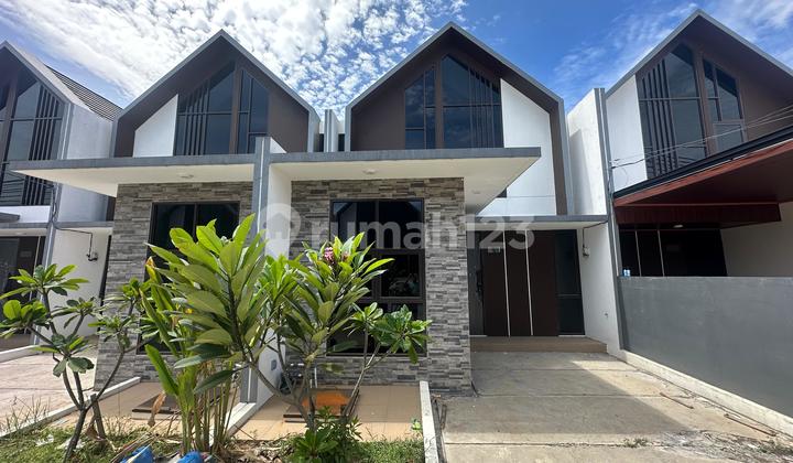 Hunian Strategis Siap Huni Tersisa 2 Unit Hunian Strategis Siap Huni Tersisa 2 Unit