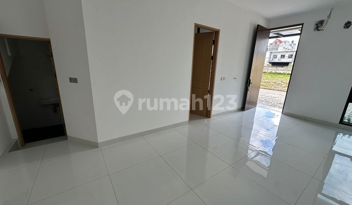 Rumah Cluster Siap Huni 3 Lantai Anti Banjir