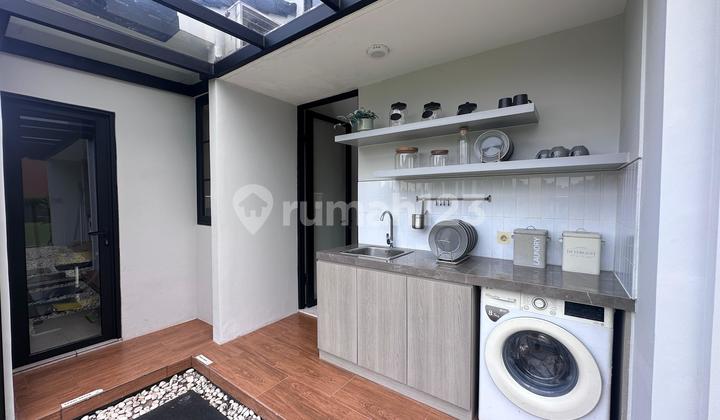 Rumah 1 Lantai Siap Huni Sertifikat SHM Fasilitas Kolam Privat