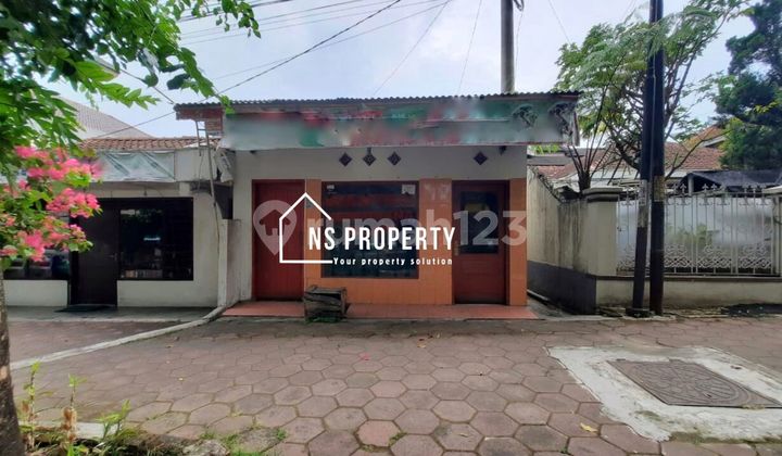 Boyolali city house, strategic location suitable for business. 2