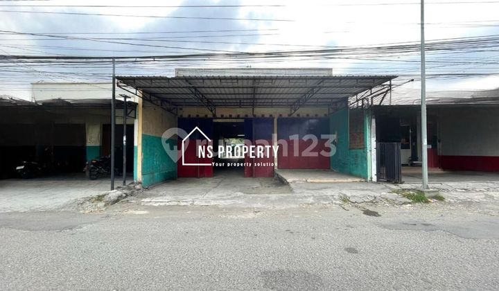 Disewakan ruang usaha bagus strategis Kartasura Solo  1