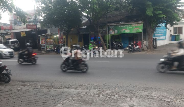JUAL TANAH + BANGUNAN SIAP UTk USAHA JL. LEBAR DAN RAMAI 1