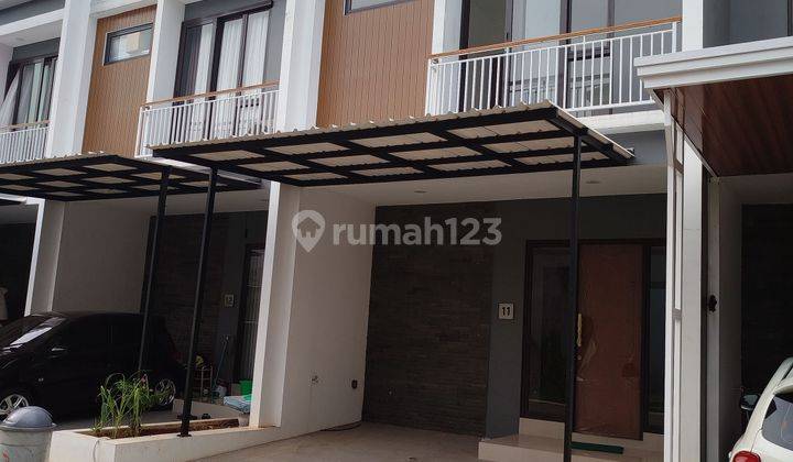 Rumah Mewah Modern Strategis 2 Lantai Termurah Di Tengah Kota Pamulang Tangerang Selatan 1