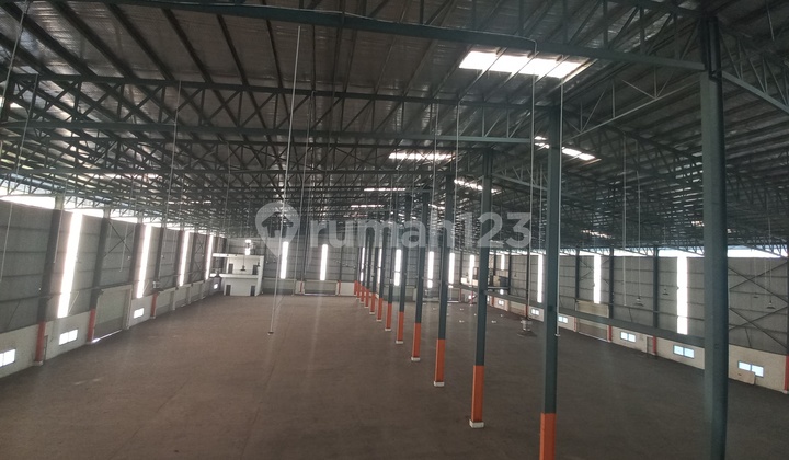 Hot Deal Exclusive Factory Warehouse Within the Area