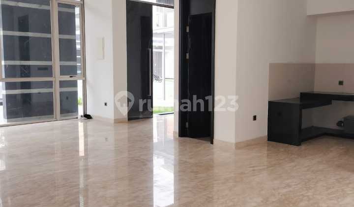 Hot Deal Rumah Brand New Exclusive Golf Island 2